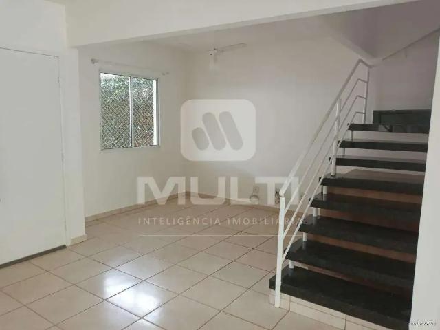 Casa / Sobrado em Condomínio para Venda em Uberlândia/MG Morada da Colina 3 Quartos