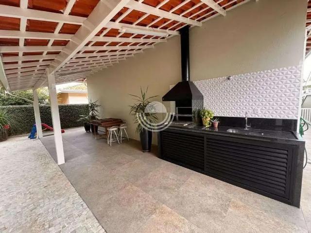 Casa / Sobrado em Condomínio para Venda em Valinhos/SP Colina dos Pinheiros 3 Quartos