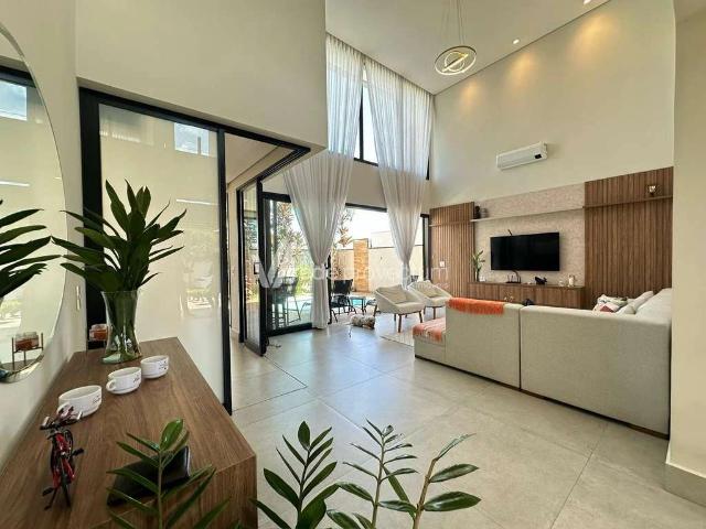 Casa / Sobrado em Condomínio para Venda em Valinhos/SP Colina dos Pinheiros 3 Quartos