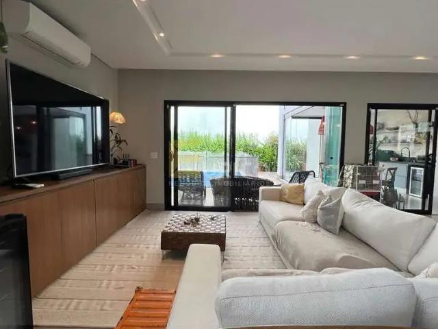 Casa / Sobrado em Condomínio para Venda em Valinhos/SP Condomínio Zurich Dorf 3 Quartos