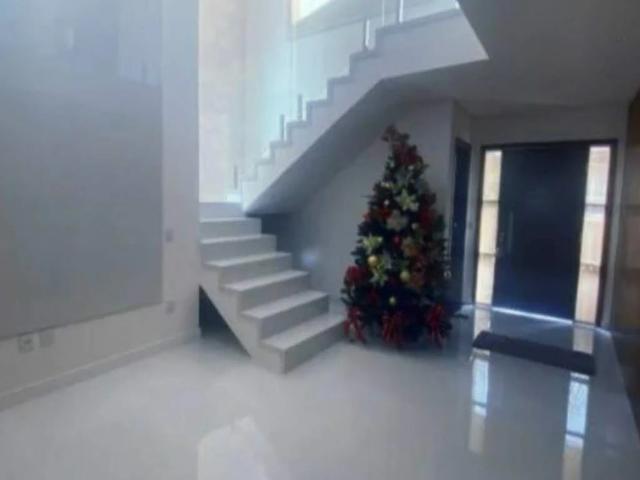 Casa / Sobrado em Condomínio para Venda em Valinhos/SP Condomínio Madre Maria Vilac 3 Quartos