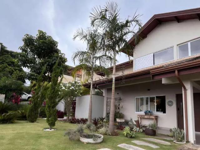 Casa / Sobrado em Condomínio para Venda em Valinhos/SP Condomínio Moinho do Vento 3 Quartos