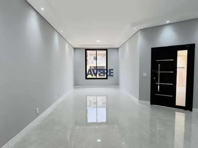 Casa / Sobrado em Condomínio para Venda em Valinhos/SP Centro 3 Quartos
