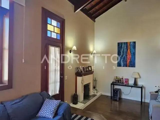 Casa / Sobrado em Condomínio para Venda em Valinhos/SP Centro 4 Quartos