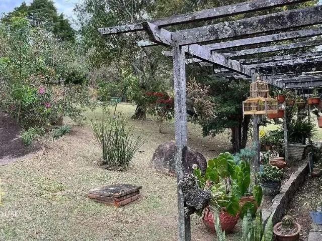 Casa / Sobrado em Condomínio para Venda em Valinhos/SP Chácara Flora 3 Quartos