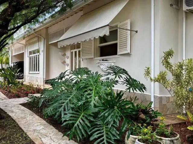 Casa / Sobrado em Condomínio para Venda em Valinhos/SP Chácaras Silvania 3 Quartos