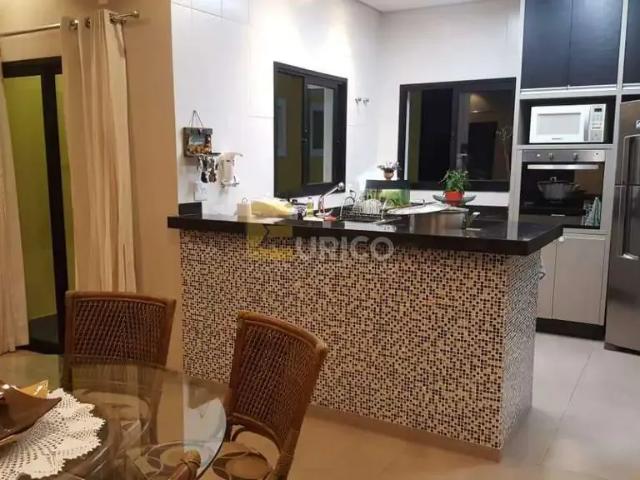 Casa / Sobrado em Condomínio para Venda em Valinhos/SP Clube de Campos Valinhos 6 Quartos