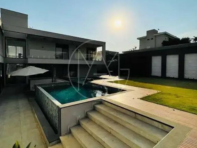 Casa / Sobrado em Condomínio para Venda em Valinhos/SP Joapiranga 4 Quartos