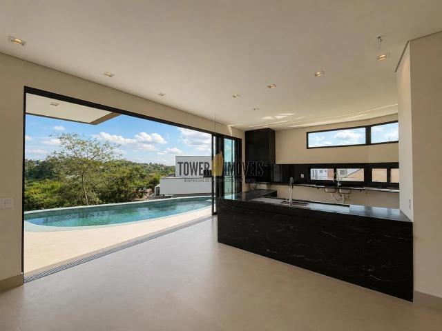 Casa / Sobrado em Condomínio para Venda em Valinhos/SP Joapiranga 4 Quartos