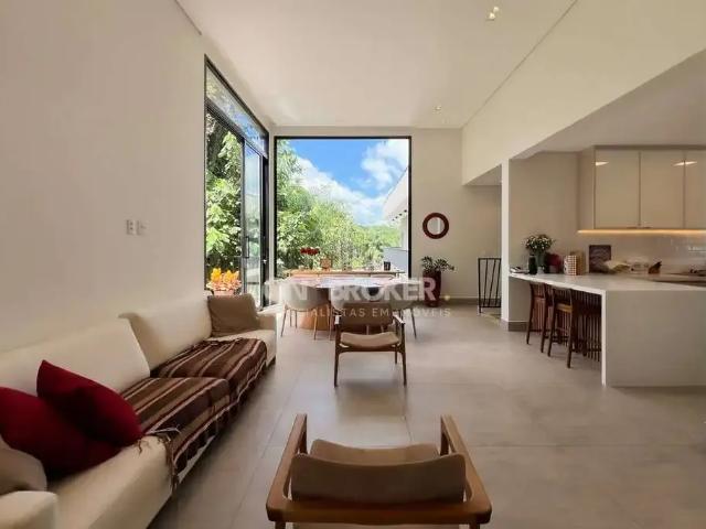 Casa / Sobrado em Condomínio para Venda em Valinhos/SP Joapiranga 5 Quartos