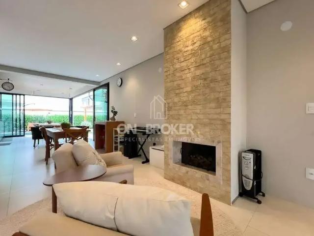 Casa / Sobrado em Condomínio para Venda em Valinhos/SP Joapiranga 3 Quartos