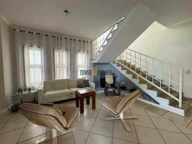 Casa / Sobrado em Condomínio para Venda em Valinhos/SP Jardim América II 3 Quartos