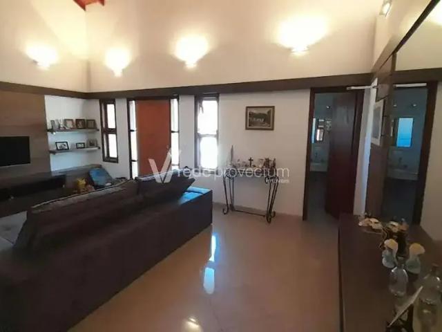 Casa / Sobrado em Condomínio para Venda em Valinhos/SP Jardim das Palmeiras 3 Quartos