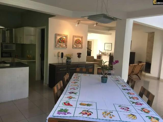 Casa / Sobrado em Condomínio para Venda em Valinhos/SP Jardim Paiquerê 4 Quartos
