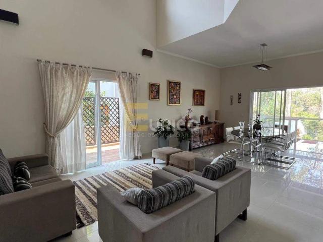 Casa / Sobrado em Condomínio para Venda em Valinhos/SP Jardim Paiquerê 4 Quartos