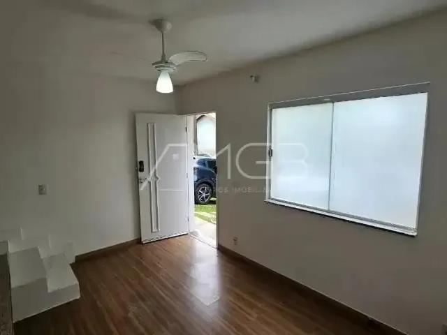 Casa / Sobrado em Condomínio para Venda em Vinhedo/SP Capela 2 Quartos