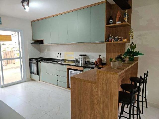Casa / Sobrado em Condomínio para Venda em Valinhos/SP Jardim Santa Helena 3 Quartos