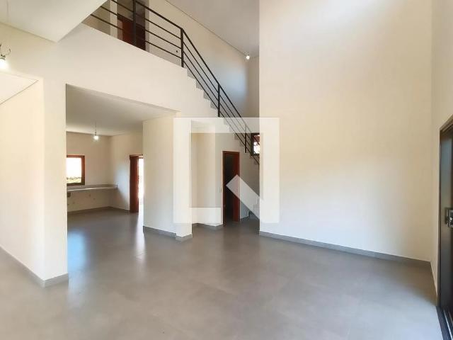 Casa / Sobrado em Condomínio para Venda em Valinhos/SP Ortizes 4 Quartos