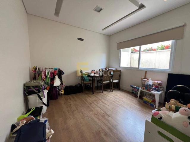Casa / Sobrado em Condomínio para Venda em Valinhos/SP Loteamento Reserva das Palmeiras 4 Quartos