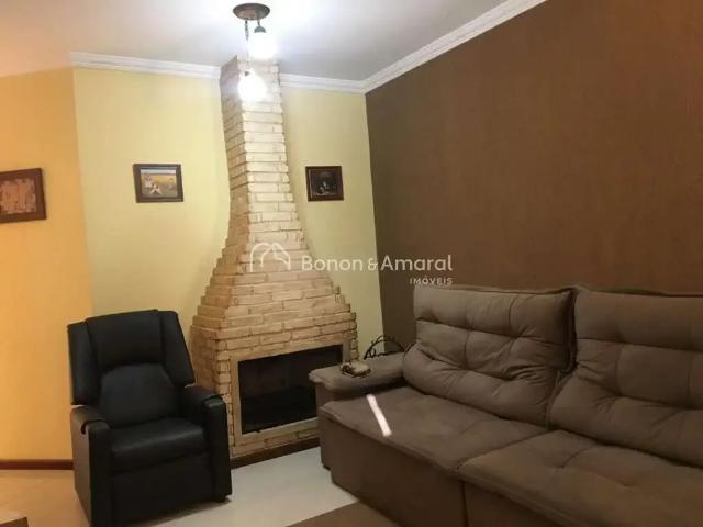 Casa / Sobrado em Condomínio para Venda em Valinhos/SP Lenheiro 3 Quartos