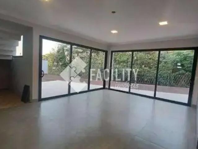 Casa / Sobrado em Condomínio para Venda em Valinhos/SP Lenheiro 3 Quartos
