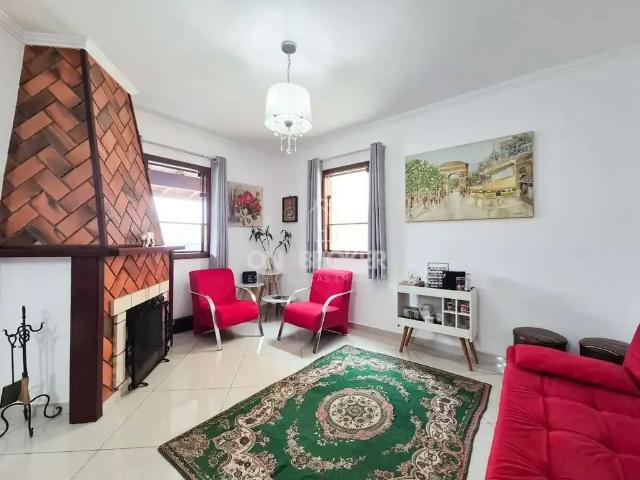 Casa / Sobrado em Condomínio para Venda em Valinhos/SP Lenheiro 3 Quartos