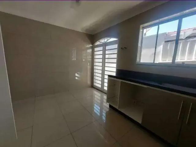 Casa / Sobrado em Condomínio para Venda em Valinhos/SP Lenheiro 3 Quartos