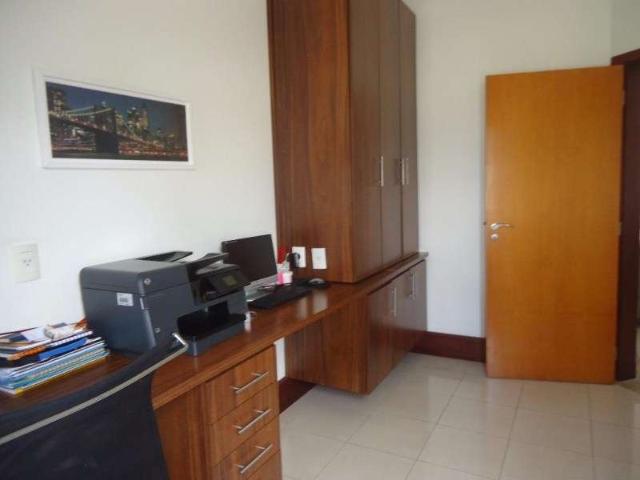 Casa / Sobrado em Condomínio para Venda em Valinhos/SP Parque Residencial Maison Blanche 4 Quartos