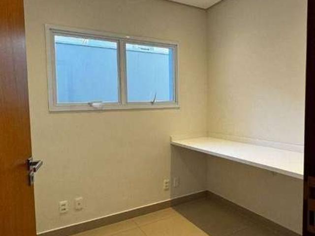 Casa / Sobrado em Condomínio para Venda em Valinhos/SP Pinheiro 3 Quartos