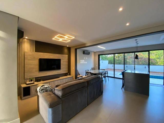 Casa / Sobrado em Condomínio para Venda em Valinhos/SP Roncáglia 3 Quartos