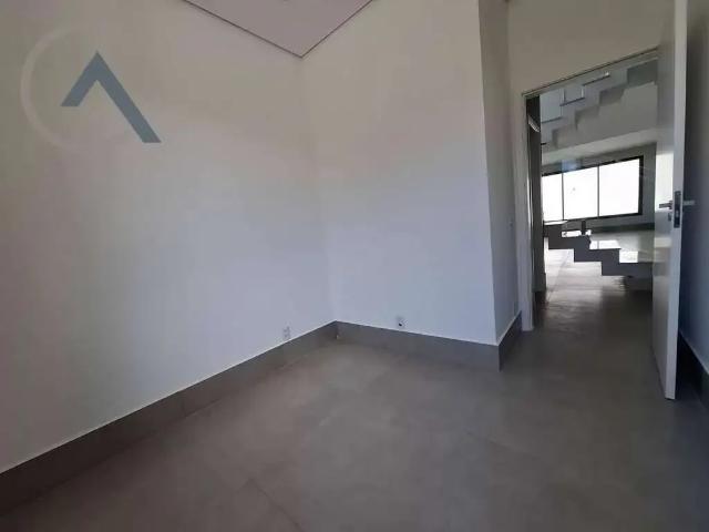 Casa / Sobrado em Condomínio para Venda em Valinhos/SP Roncáglia 3 Quartos