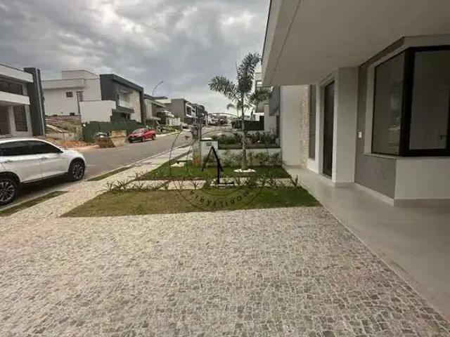 Casa / Sobrado em Condomínio para Venda em Valinhos/SP Roncáglia 3 Quartos