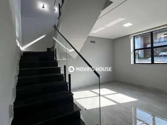 Casa / Sobrado em Condomínio para Venda em Valinhos/SP Residencial Mont' Alcino 3 Quartos