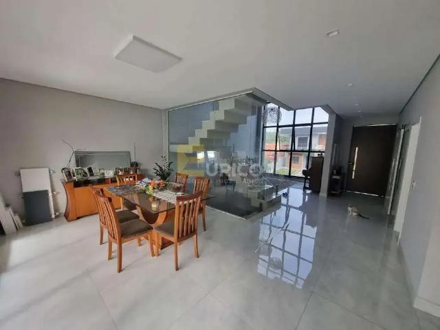 Casa / Sobrado em Condomínio para Venda em Valinhos/SP Residencial Mont' Alcino 4 Quartos