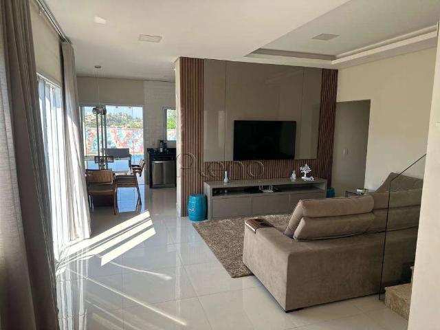 Casa / Sobrado em Condomínio para Venda em Valinhos/SP Residencial Vivenda das Pitangueiras 3 Quartos