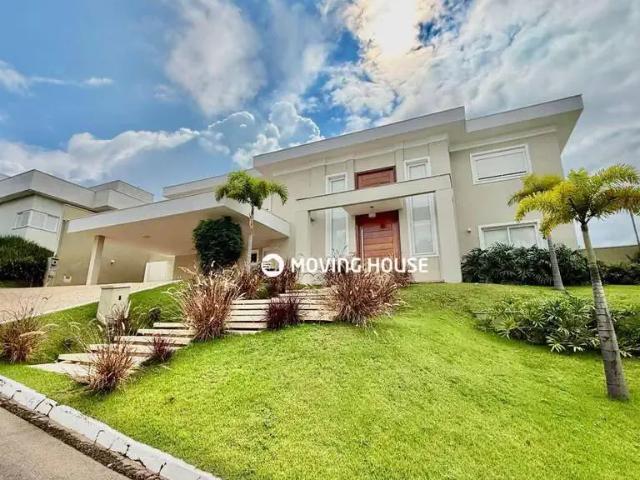 Casa / Sobrado em Condomínio para Venda em Valinhos/SP Residencial Vila Lombarda 4 Quartos
