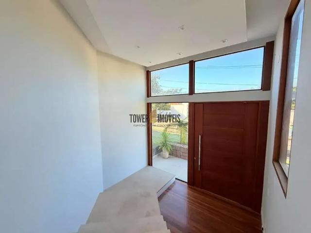 Casa / Sobrado em Condomínio para Venda em Valinhos/SP Residencial Vila Lombarda 4 Quartos