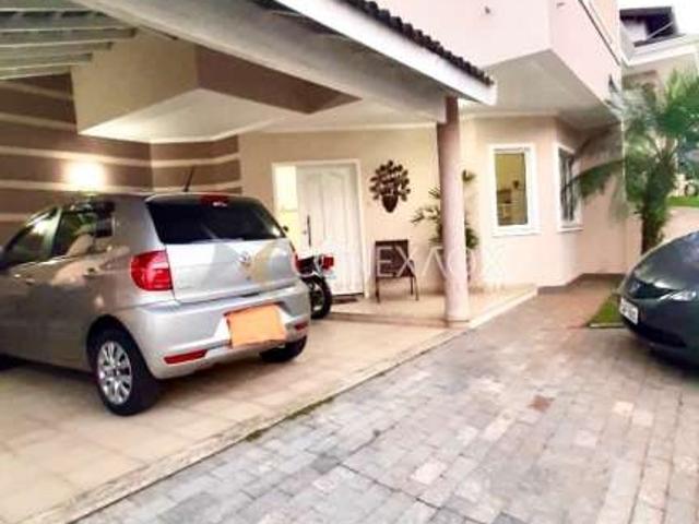 Casa / Sobrado em Condomínio para Venda em Valinhos/SP Residencial Villaggio Fiorentino 4 Quartos