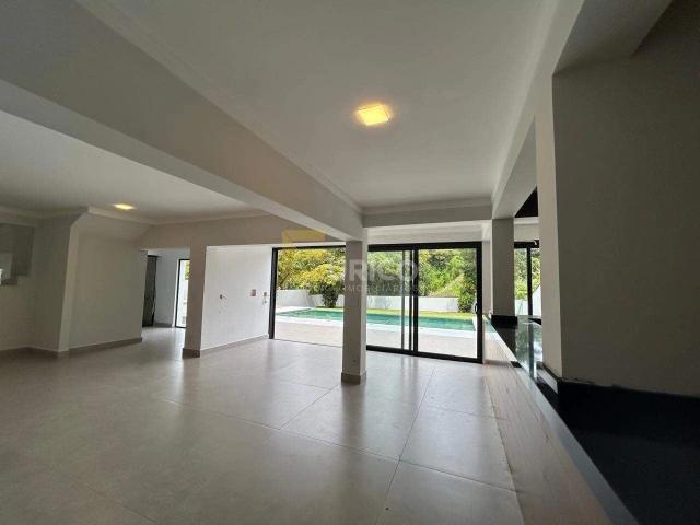 Casa / Sobrado em Condomínio para Venda em Valinhos/SP Vale do Itamaracá 5 Quartos