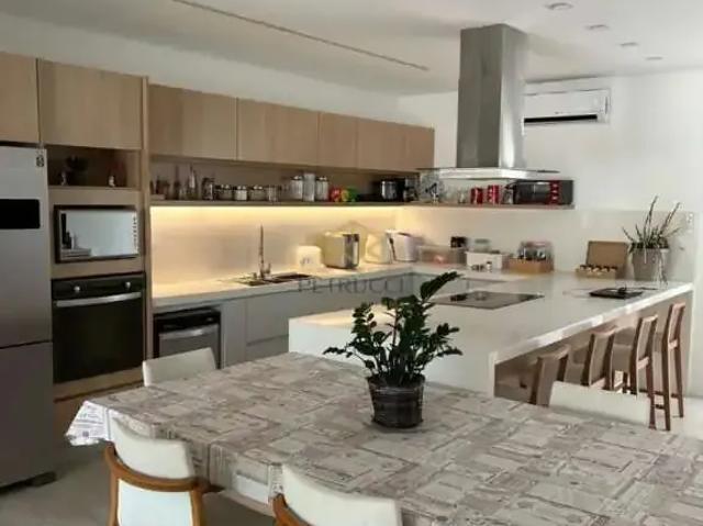 Casa / Sobrado em Condomínio para Venda em Valinhos/SP Vale do Itamaracá 5 Quartos