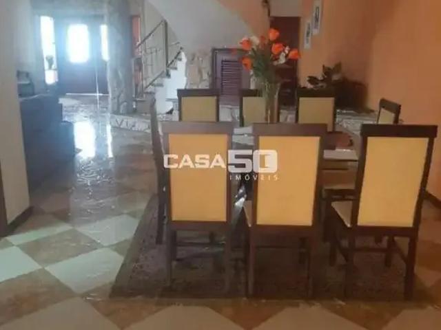 Casa / Sobrado em Condomínio para Venda em Valinhos/SP Vila D'Agostinho 4 Quartos