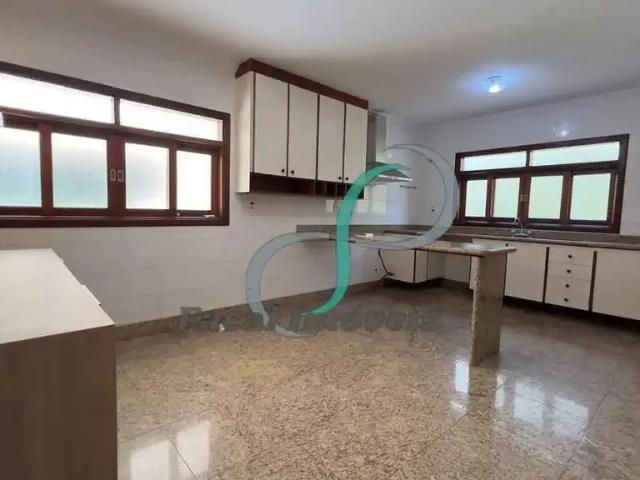 Casa / Sobrado em Condomínio para Venda em Valinhos/SP Village Visconde de Itamaracá 4 Quartos