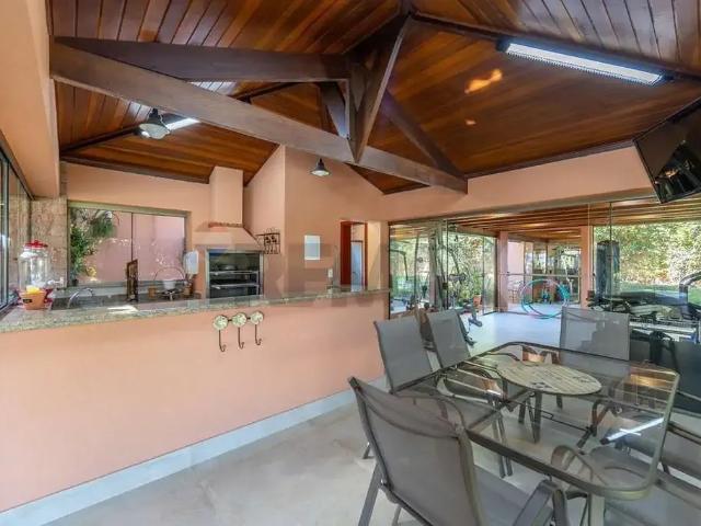 Casa / Sobrado em Condomínio para Venda em Valinhos/SP Village Visconde de Itamaracá 4 Quartos