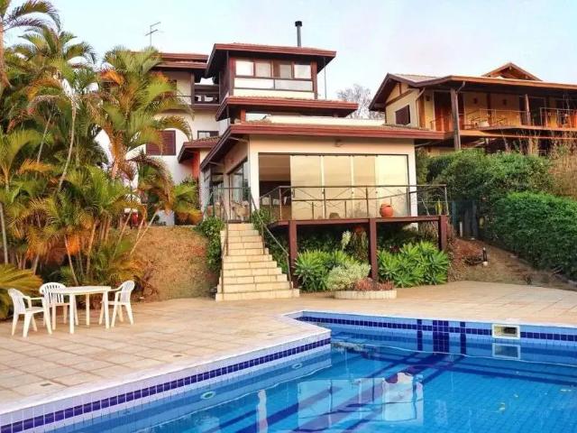 Casa / Sobrado em Condomínio para Venda em Valinhos/SP Pinheiro 4 Quartos