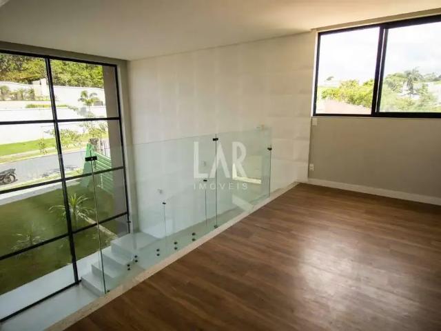 Casa / Sobrado em Condomínio para Venda em Vespasiano/MG Alphaville Vespasiano 5 Quartos