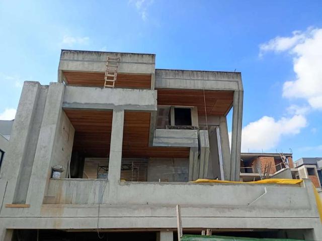 Casa / Sobrado em Condomínio para Venda em Vespasiano/MG Alphaville 4 Quartos