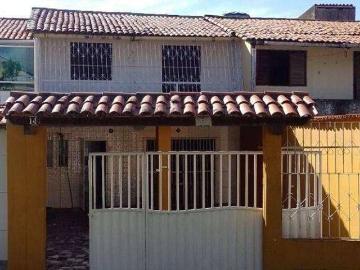 Casa / Sobrado em Condomínio para Venda em Vera Cruz/BA Loteamento Parque das Mangueiras 4 Quartos