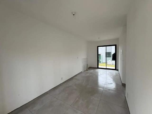 Casa / Sobrado em Condomínio para Venda em Viamão/RS Martinica 2 Quartos