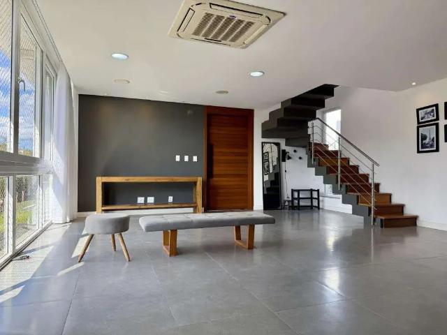Casa / Sobrado em Condomínio para Venda em Viamão/RS Condomínio Buena Vista 4 Quartos
