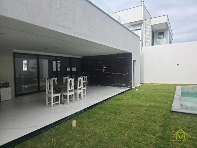 Casa / Sobrado em Condomínio para Venda em Vila Velha/ES Interlagos 4 Quartos